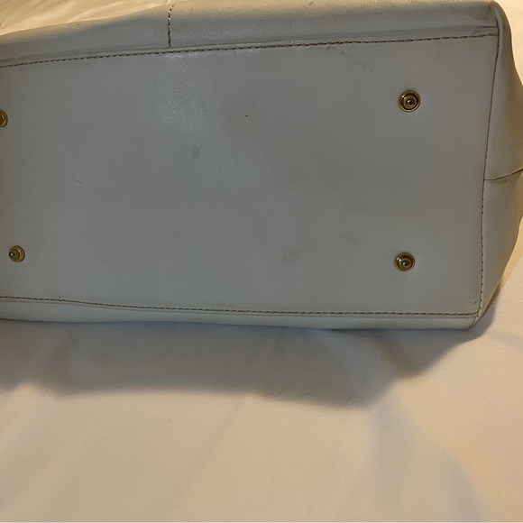 Dooney and Burke Large Leather White Bag 11x14.5” - Picture 11 of 14